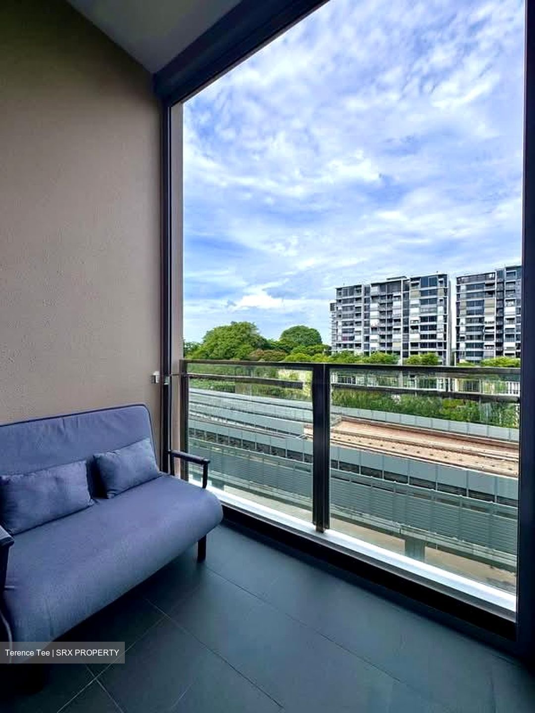 Urban Vista (D16), Condominium #576678191